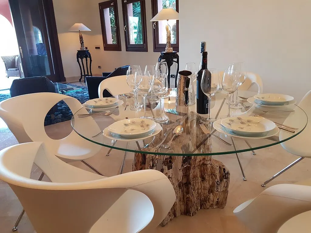 Torre Bermeja Apartment Estepona 0*,